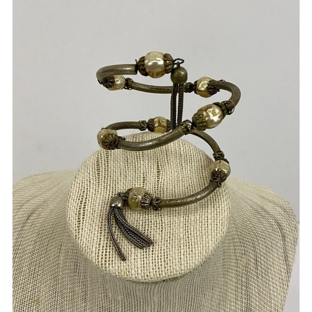 Vtg MIRIAM HASKELL Baroque Pearl Beaded Gold Pl Tassels Fringe Wire Bracelet